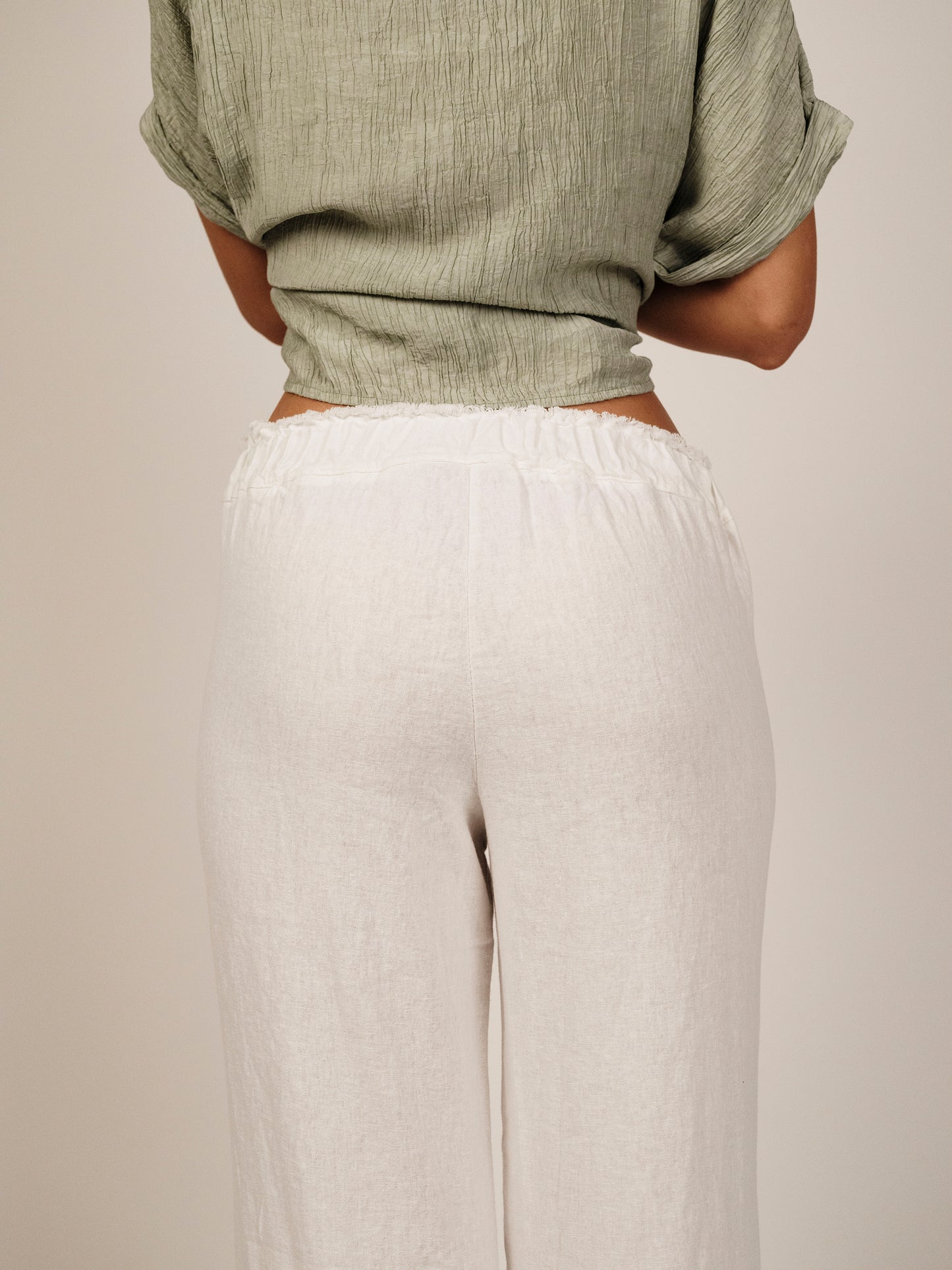 PANTALÓN LINO CON BOLSILLOS BLANCO